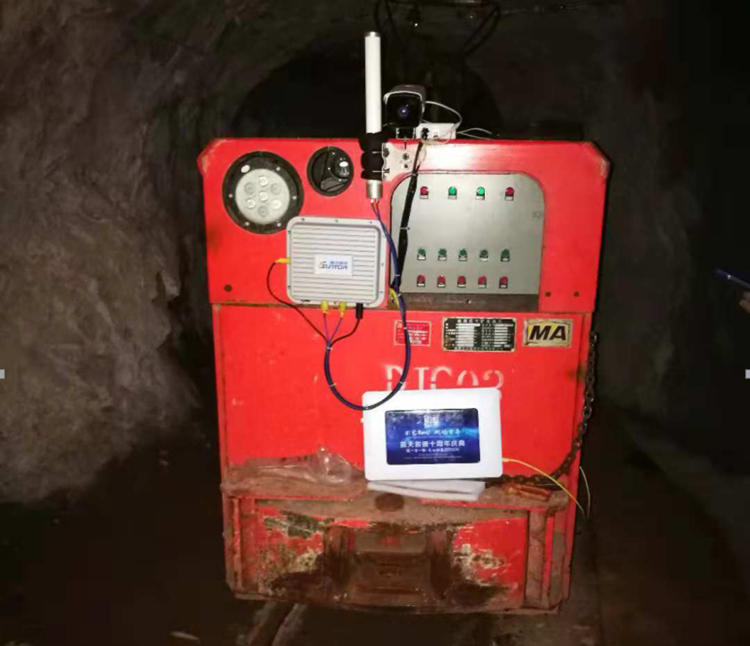 Mesh设备安装在轨道电车上