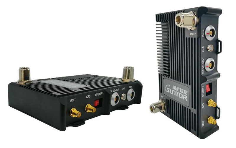 1.jpg 机载自组网设备