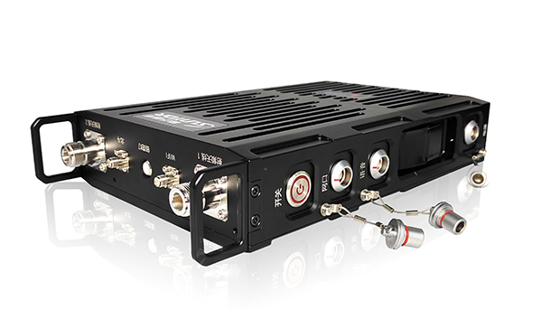 背负式自组网电台